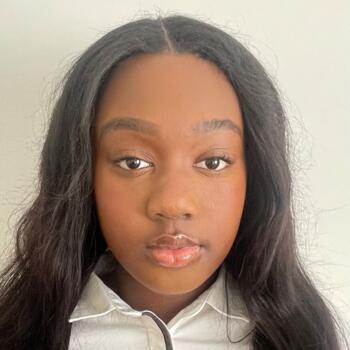 Babysitter in Rochester: Oumu