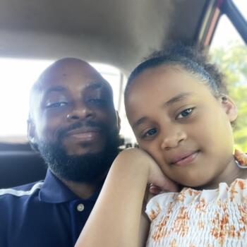 Babysitter in Couva: Gerald