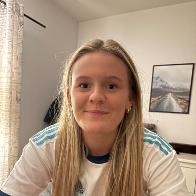 Babysitter in Dalsjöfors: Nova