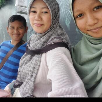 Baby-sitter in Kuala Lumpur: Ida