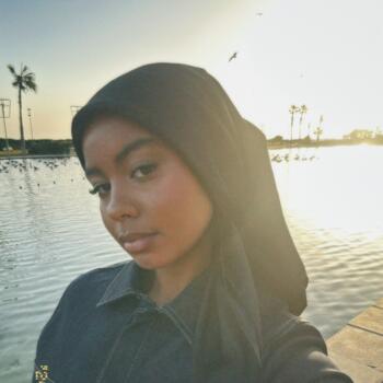 Baby-sitter Argenteuil: Assya