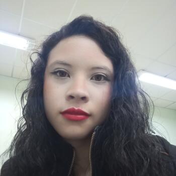 Babysitter in São Bernardo do Campo: Jennifer