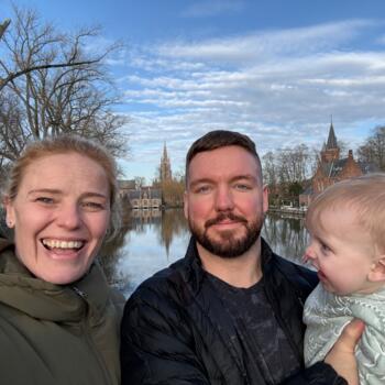 Babysitting job in Alton: babysitting job Luke