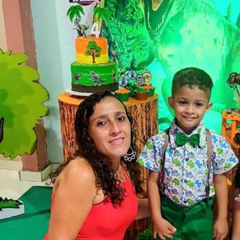 Babá em Juazeiro do Norte: Lucineide