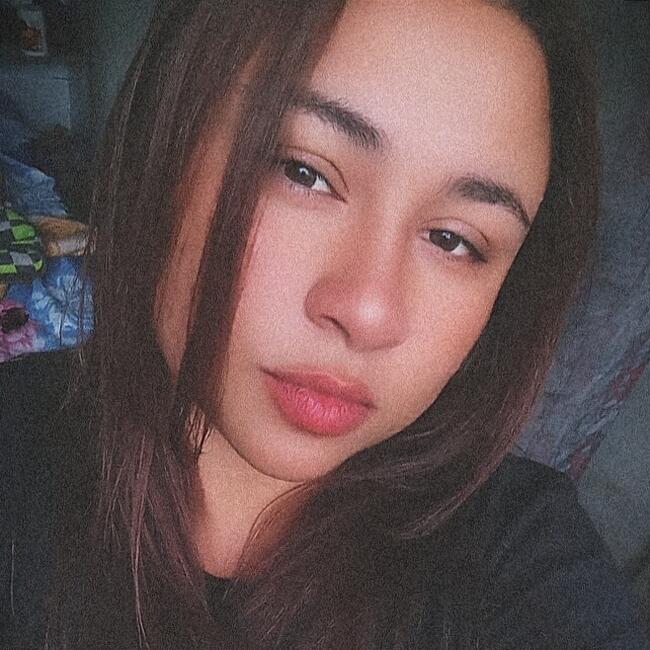 Babysitter in Conselheiro Lafaiete: Suellen