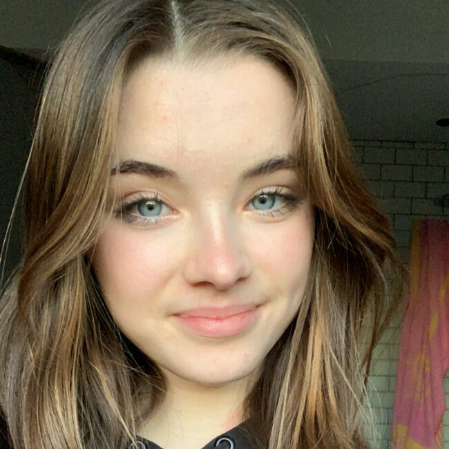 Babysitter in Rennes: Justine