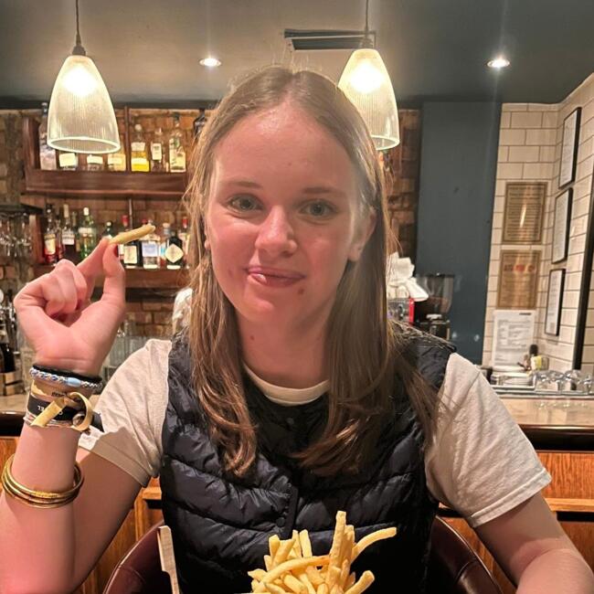 Babysitter in Bourg-en-Bresse: Agathe