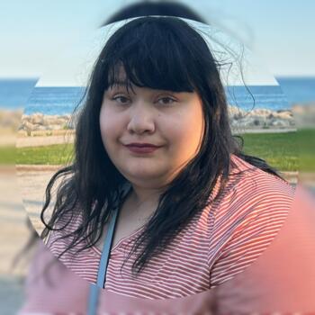 Babysitter in Milwaukee: Mariah