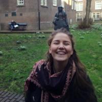 Babysitter Dún Laoghaire: Rebecca