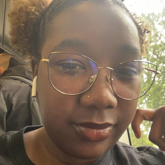 Babysitter in Plan-les-Ouates: Jessica