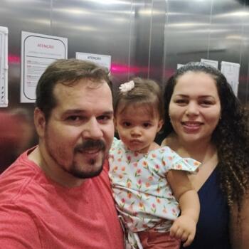 Emprego de babá em Recife: emprego de babá Alexandro e Myla