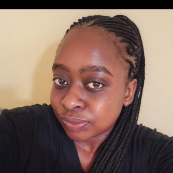 Babysitter in Cape Town: Nwayitelo Lenore