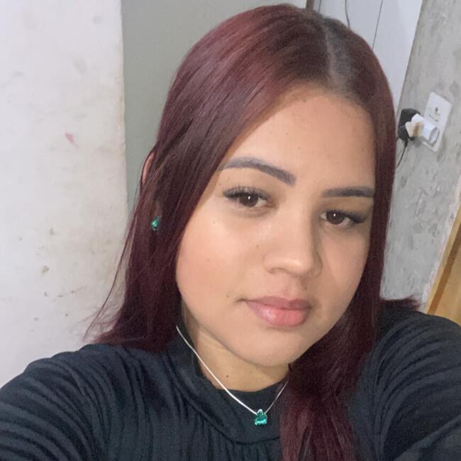 Babysitter in Cabo Frio: Luciana