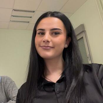 Babysitter in Thoiry: Rona