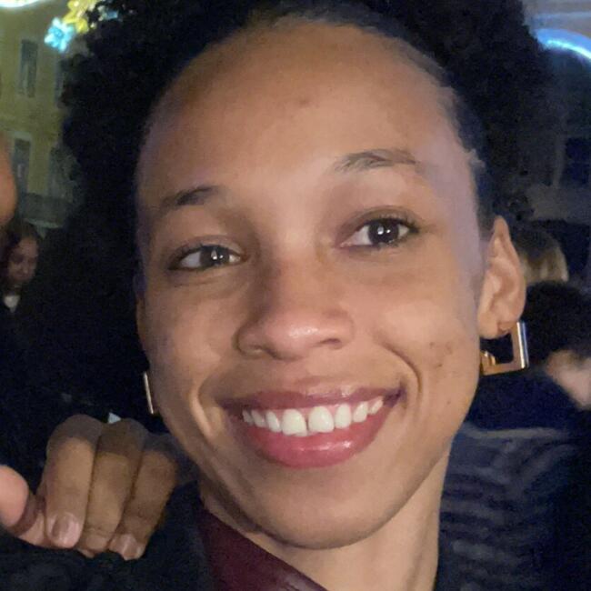 Babysitter in Sintra: Sandra