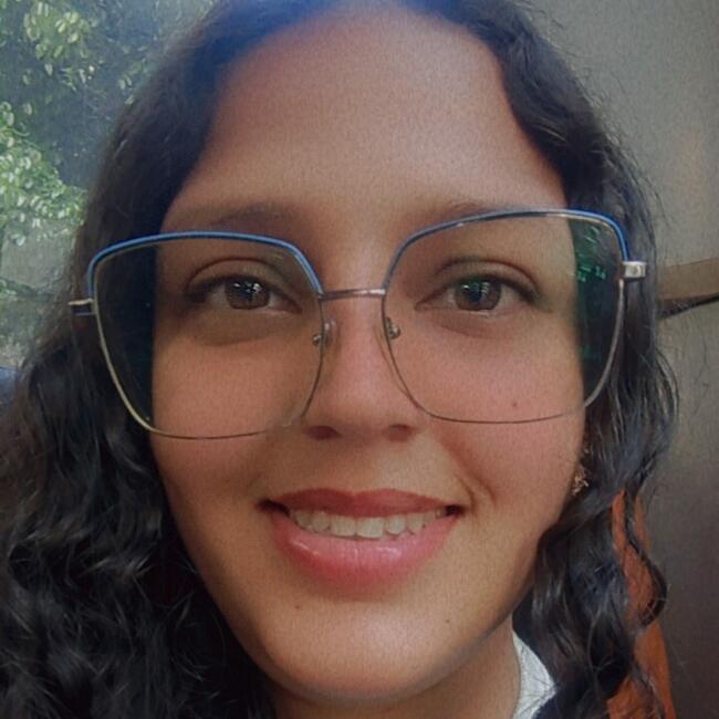 Babysitter in Caracas: Migdalia