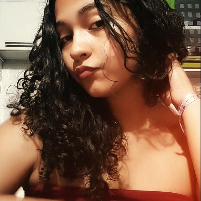 Babá em Parnaíba: Thais