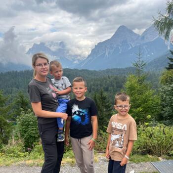 Babysitting job in Almere Stad: babysitting job Aleksy