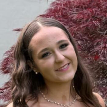 Babysitter in Cork: Kate