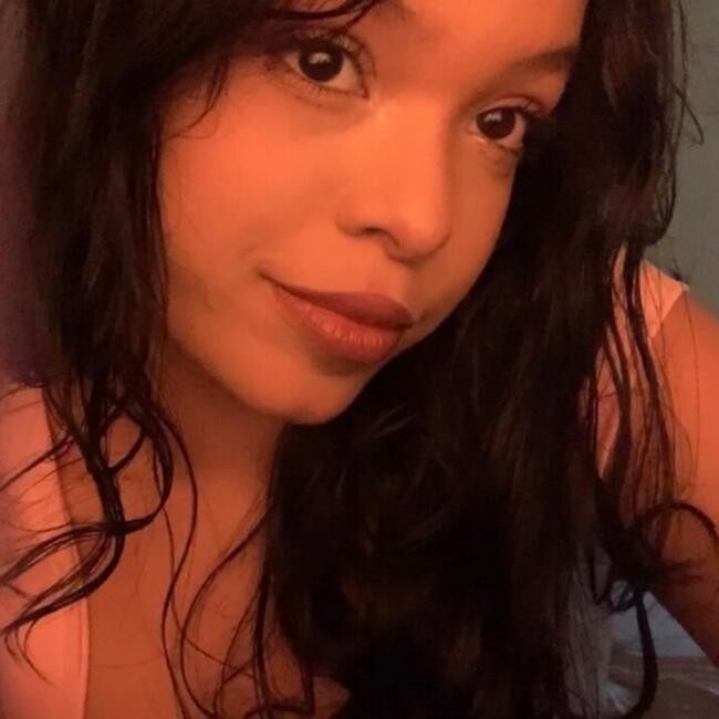 Babysitter in Niterói: Ana