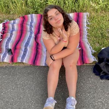 Babysitter in Sandy Hook (Connecticut): Madison
