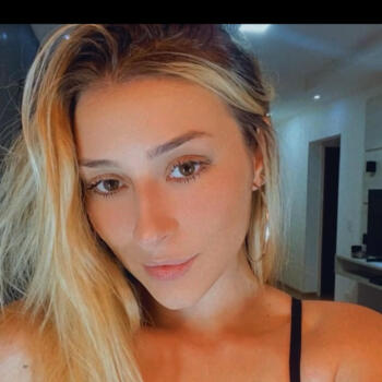 Babysitter in São José dos Campos: Samara