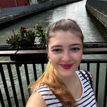 Babysitter in Verona: Loreta