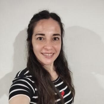 Babysitter in Paraná: Daiana