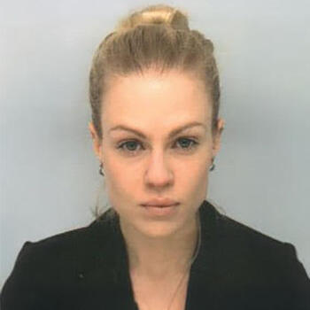 Babysitter Bonnetan: Camille