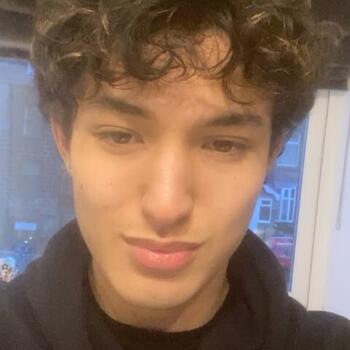 Babysitter Leeds: Jake