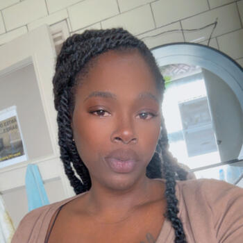 Trabalho de babysitting em Caldas da Rainha: Trabalho de babysitting Tatiana