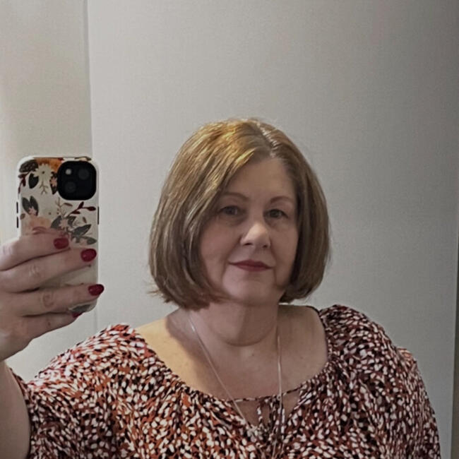 Babysitter in Adelaide: Donna