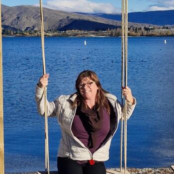 Babysitter Papamoa: Lynn
