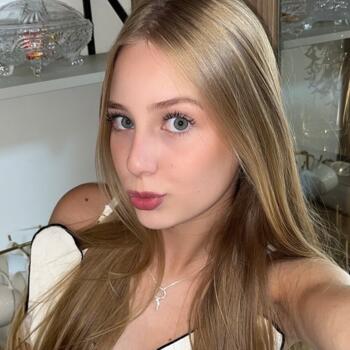 Babá em Balneário Gaivota: Rafaela