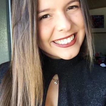 Babysitter Faro: Carolina