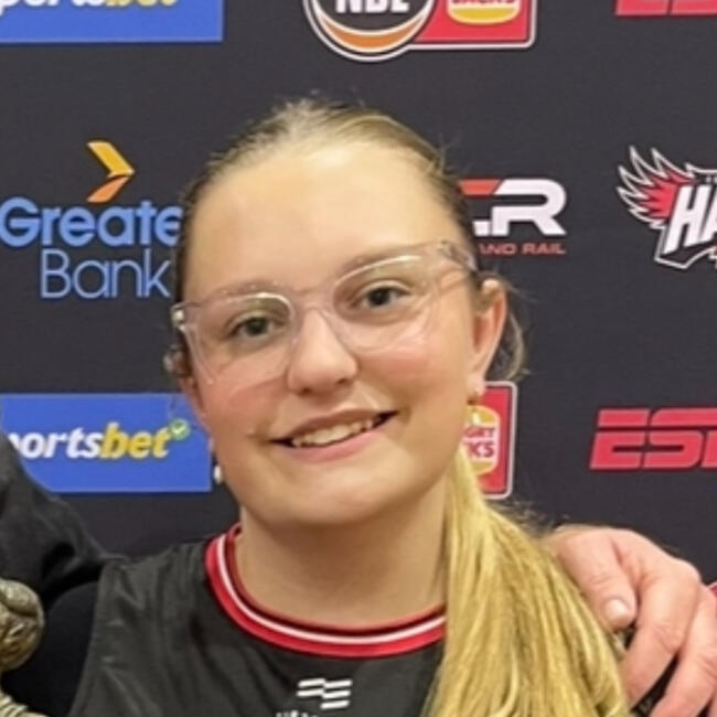 Babysitter in Wollongong: Alyssa