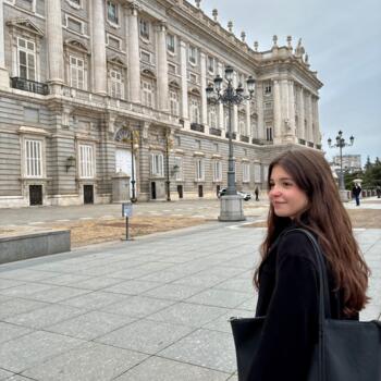 Babysitter in Ávila: Marina