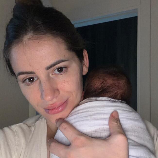 Posao bebisiterke u Beograd: Ada