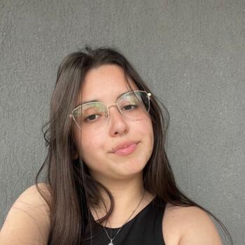 Babysitter in Porto Alegre: Carolina