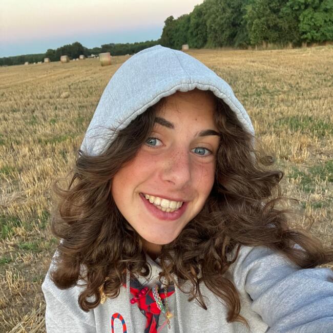 Babysitter in Irigny: Amélie