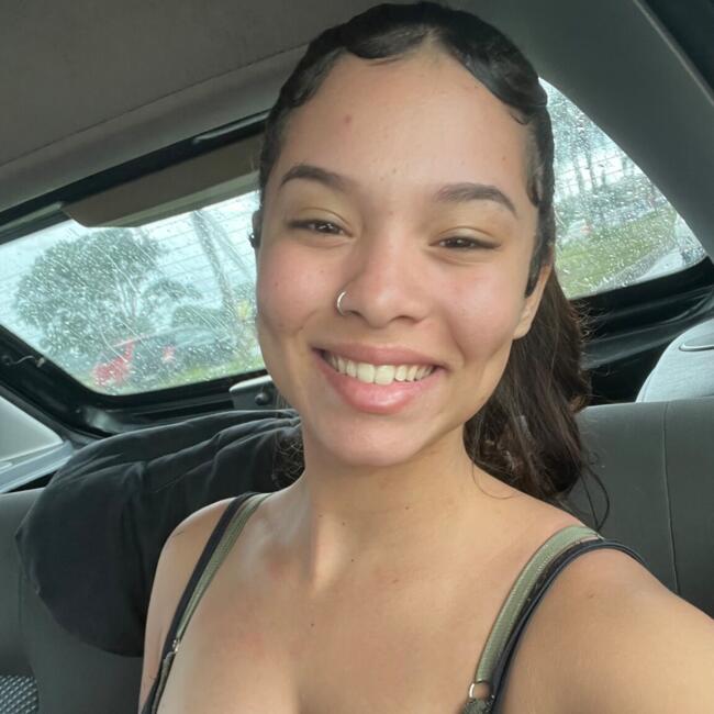 Babysitting job in Águas Lindas de Goiás: Sara