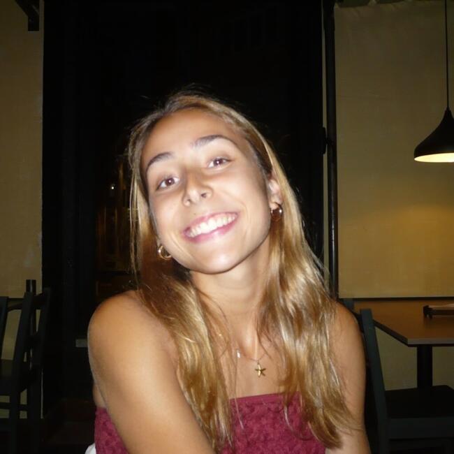 Babysitter em Porto: Leonor