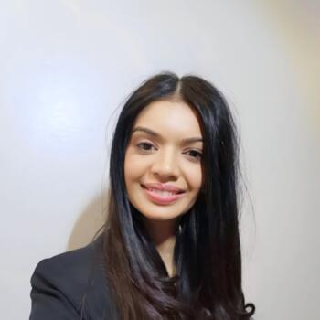 Nanny job in Greenstone Hill: babysitting job Karishta