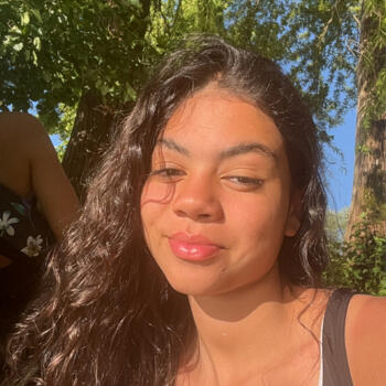 Babysitter in Décines-Charpieu: Maïssa