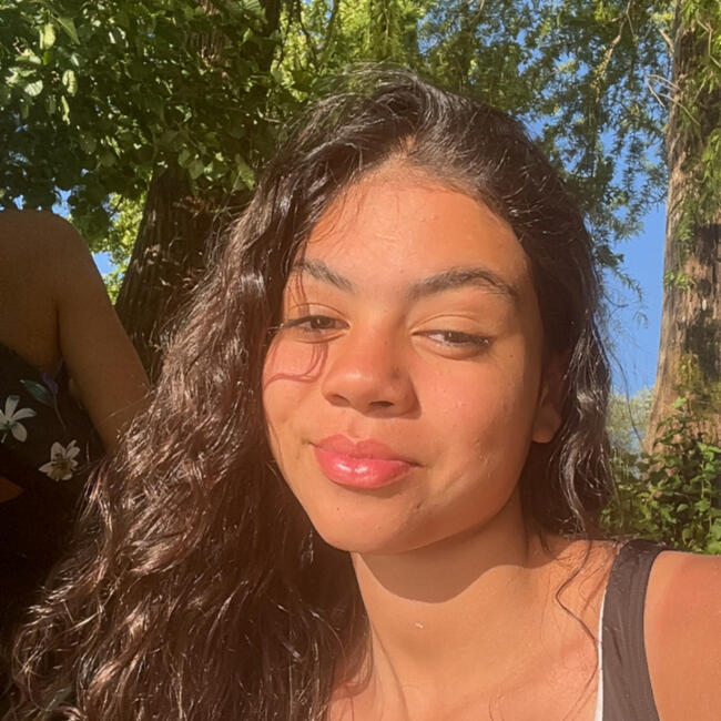 Babysitter in Décines-Charpieu: Maïssa