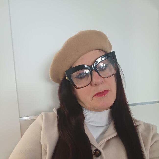 Babysitter in Puçol: Jacke