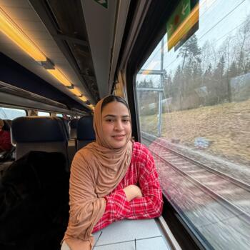 Babysitter in Zurich: Zainab