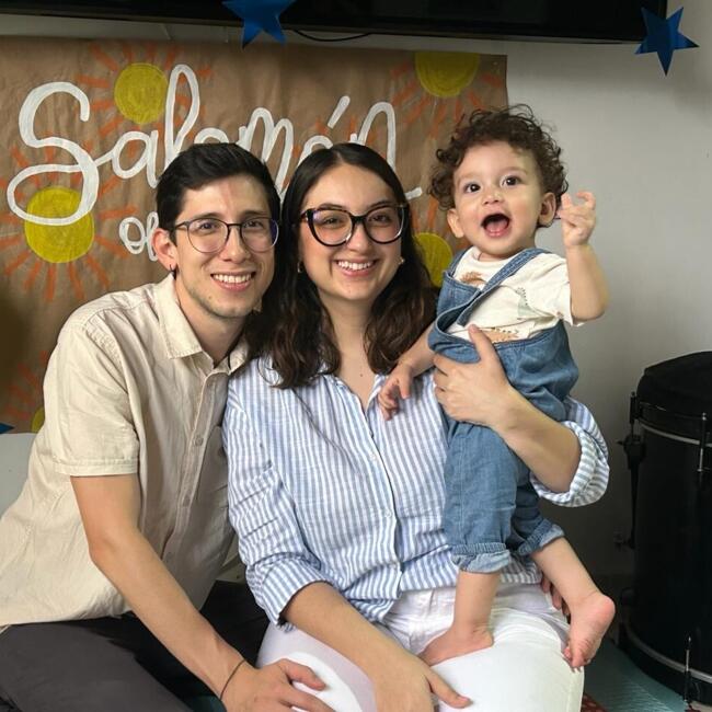 Babysitting job in Medellín: David Andres