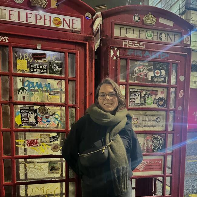 Babysitter in Le Mans: Maureen