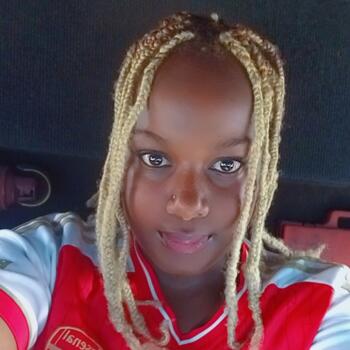 Babysitter in Nairobi: Akim